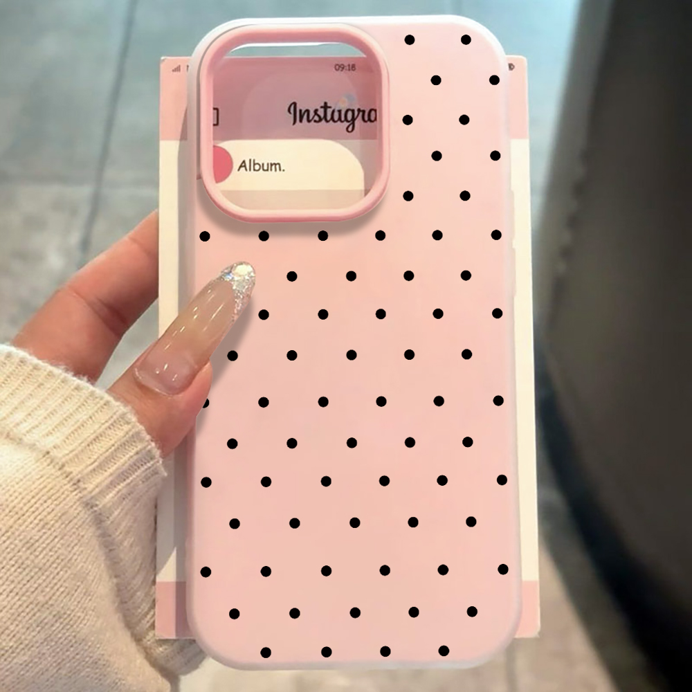 Minimalistyczne etui w kropki, – Samsung Galaxy A55 recenzja i cena